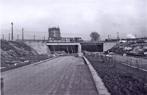 Autobahnbau anno 1954: Erster Spatenstich zum Ausbau der B1 in Wattenscheid. © Presse- und Informationsamt Stadt Bochum